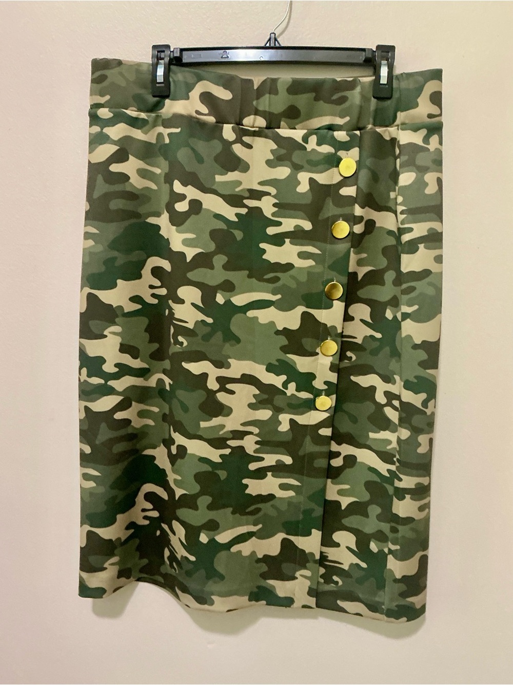 Eloquii Black Peplum Top and Camo Pencil Skirt - Picture 3 of 4